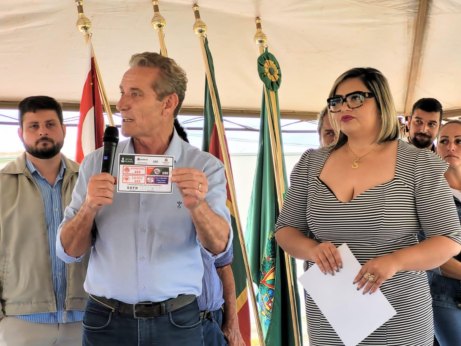 Prefeito Ed Thomas esteve em Caiabu representando todos os prefeitos da Unipontal no lançamento do Selo Rotas Rurais