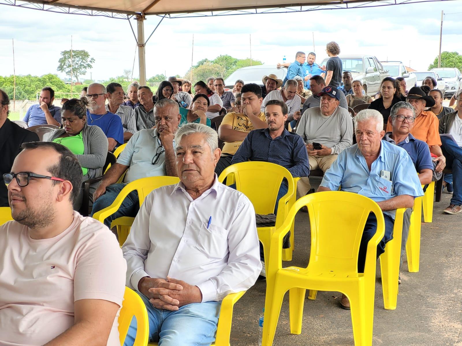 Prefeito Ed Thomas esteve em Caiabu representando todos os prefeitos da Unipontal no lançamento do Selo Rotas Rurais