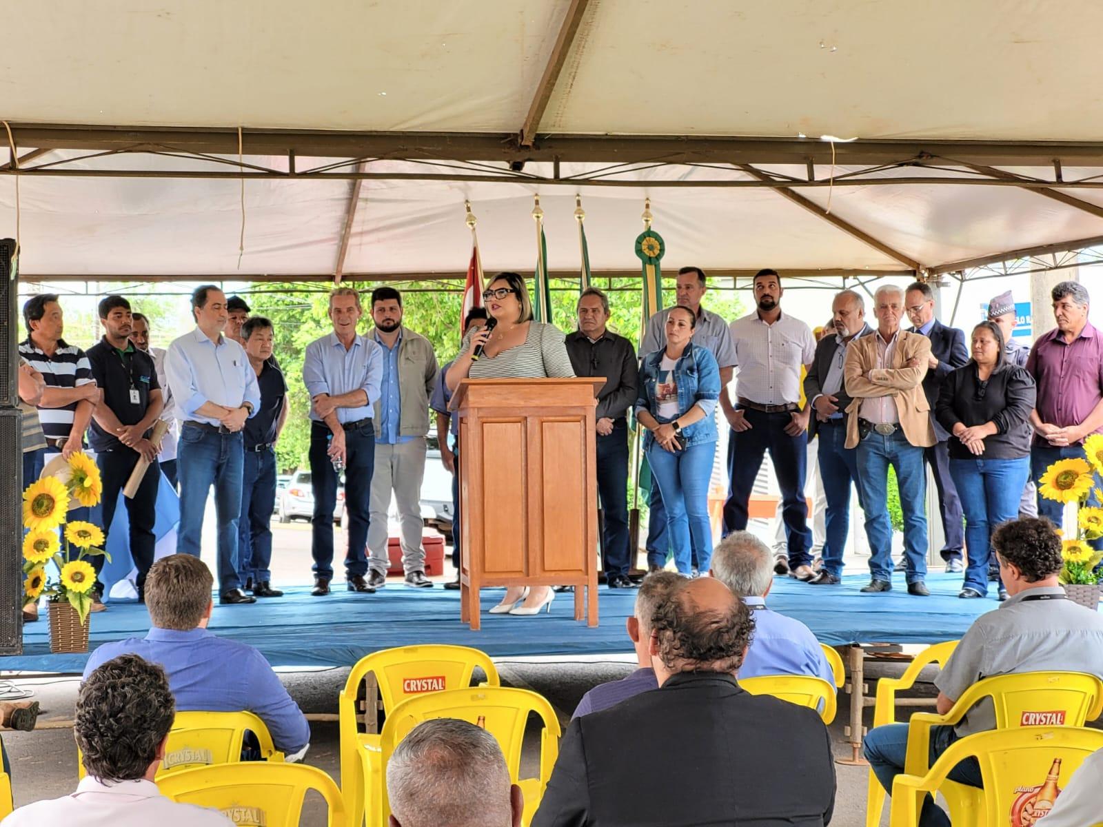 Prefeito Ed Thomas esteve em Caiabu representando todos os prefeitos da Unipontal no lançamento do Selo Rotas Rurais