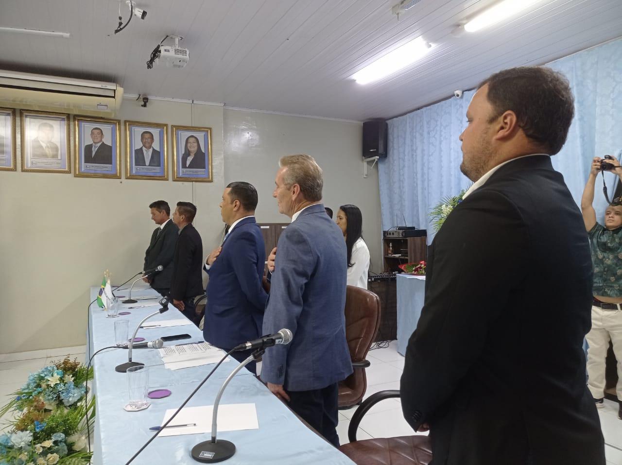 Presidente da Unipontal recebe título de Cidadão Euclidense Presidente da Unipontal recebe título de Cidadão Euclidense