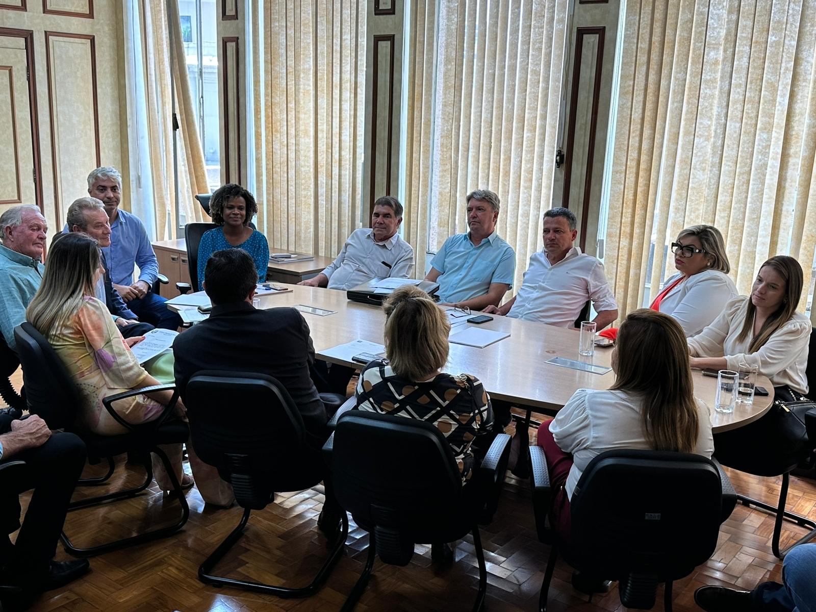 Unipontal se reúne com secretarios Kassab, Eleuzes e Rubens Cury