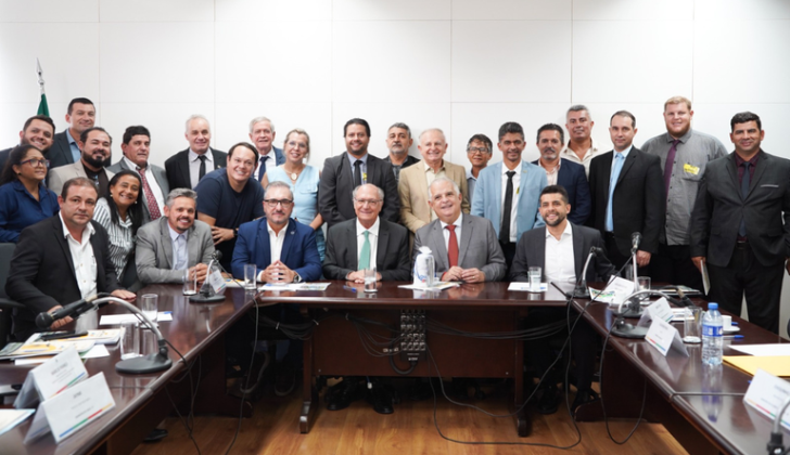 Ministério do Empreendedorismo apresenta políticas de apoio aos pequenos negócios a prefeitos do Pontal do Paranapanema