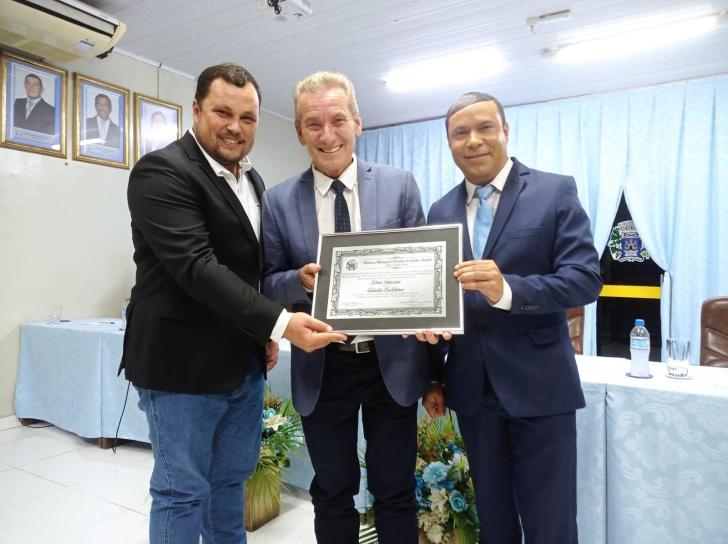 Presidente da Unipontal recebe título de Cidadão Euclidense
