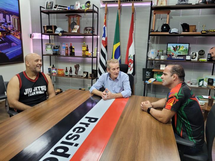 Unipontal fecha apoio para Pontal do Jiu Jitsu