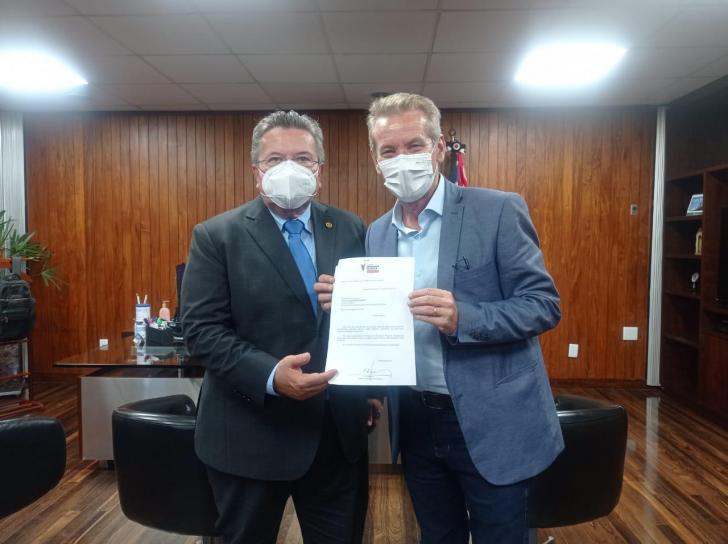 UNIPONTAL marca audiência com presidente da ALESP e deputados