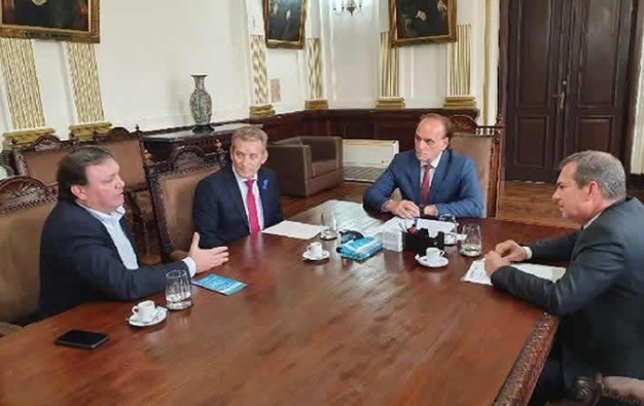 PRESIDENTE DA UNIPONTAL TRATA SOBRE A REGULARIZAÇÃO FUNDIÁRIA NA SECRETARIA DE JUSTIÇA DO ESTADO