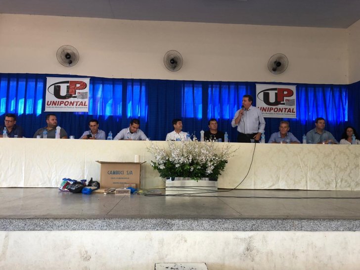 Unipontal reúne três Deputados e Secretário de Estado de Esportes em Bernardes