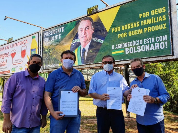 Regularização fundiária:  UNIPONTAL ENTREGA REIVINDICAÇÃO AO VICE-MINISTRO NABHAN GARCIA